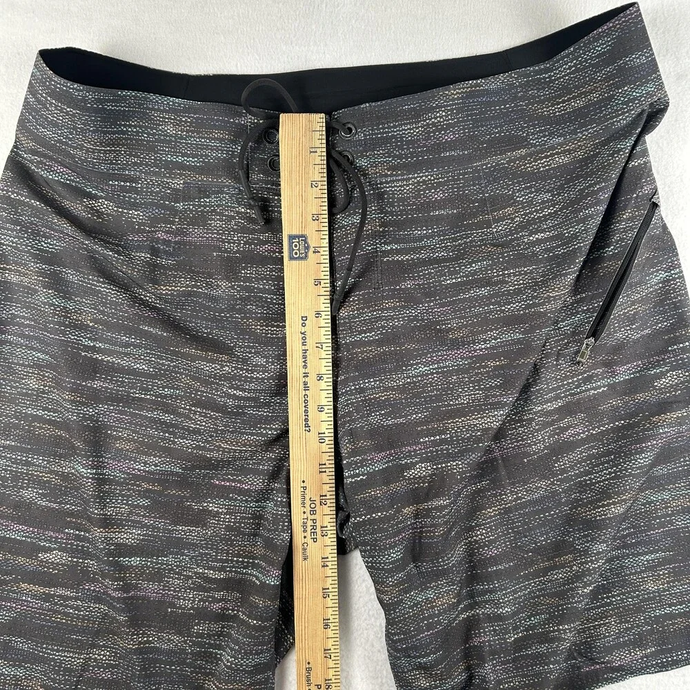 Lululemon Board Shorts Mens 38 Current State Stripe Swim Trunks Zip Pocket